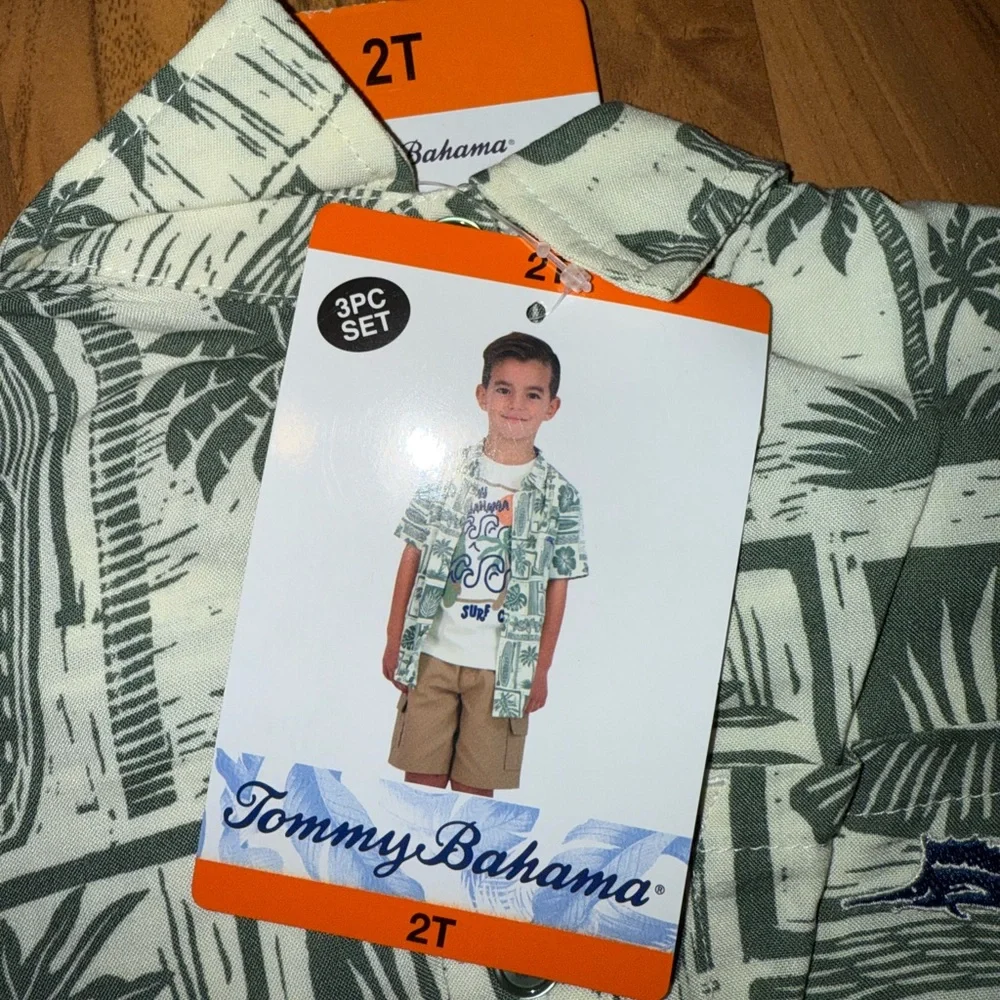 Tommy Bahama kids 3 piece short set Hawaiian casual size 2T khaki NWT‎